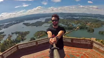 Jovem cria vídeo incrível de selfies pelo mundo e arrecada dinheiro para caridade